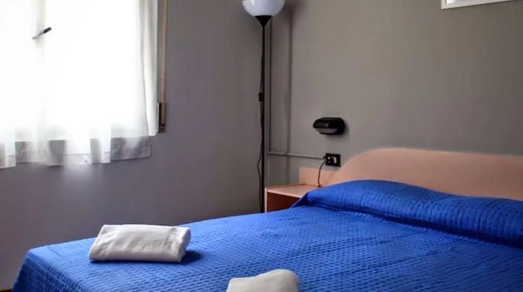 Hotel Laura Rimini 0*,  Włochy