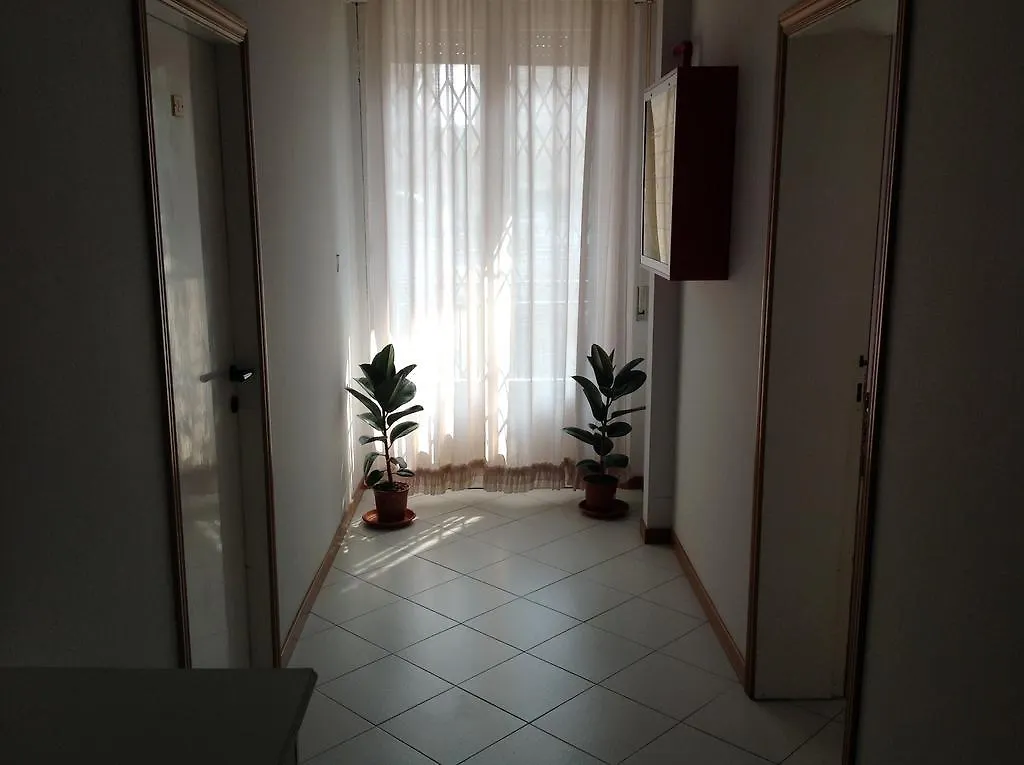 Hotel Laura Rimini 0*,